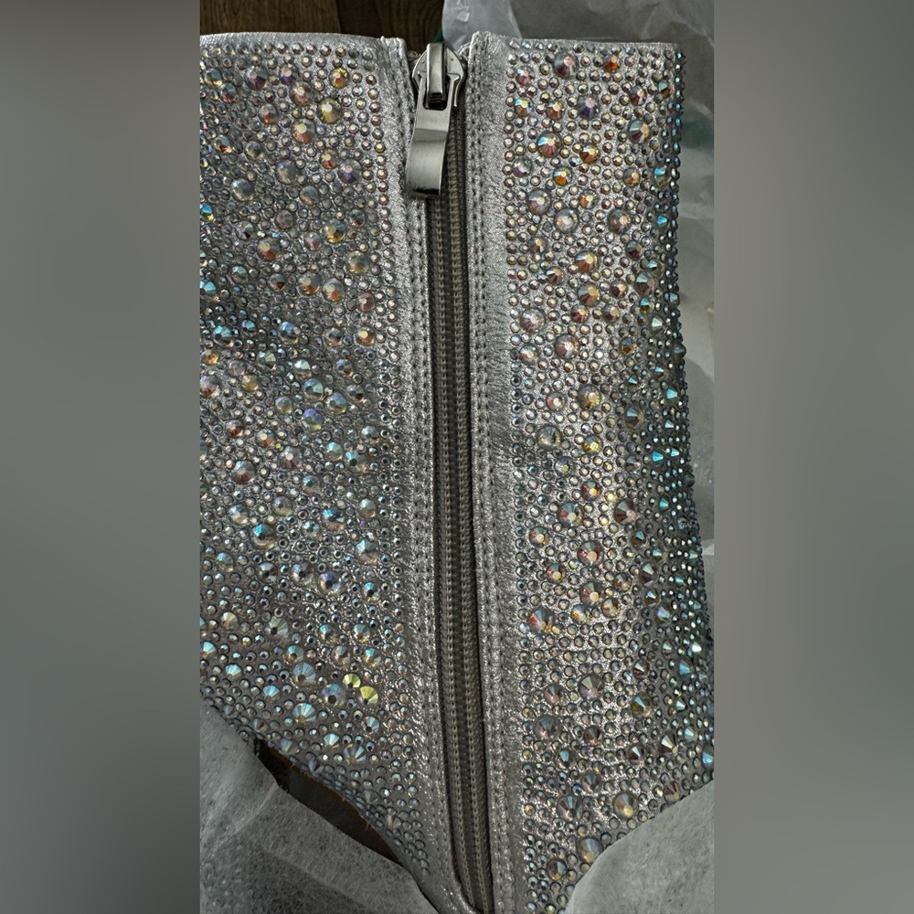 Silver Rhinestone Pointed Toe Ankle Boots Size 7 NIB | Lauren Lorraine - Picture 8 of 11